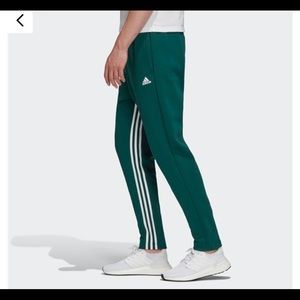 Adidas Tapered Track Pants Men’s Size Small Forest Green FL3907 M MH 3S T P